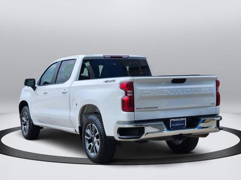 Used 2024 Chevrolet Silverado 1500 LT AWD/4WD image 3