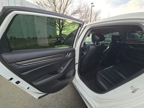 Used 2020 Honda Accord EX-L image 17