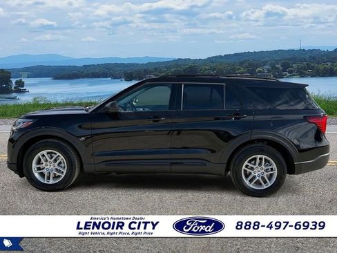 New 2026 Ford Explorer Active w/ Active Comfort Package RWD image 6