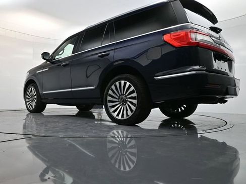 Used 2021 Lincoln Navigator Reserve w/ Luxury Package image 31