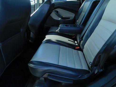 Used 2019 Ford Escape SEL image 19