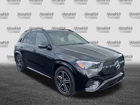 Used 2025 Mercedes-Benz GLE 450 4MATIC image 2
