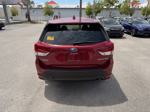 Used 2021 Subaru Forester Premium w/ Popular Package #1 image 6