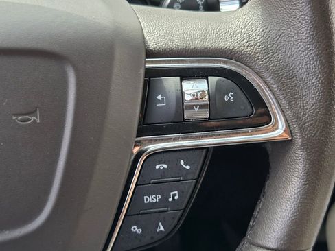 Used 2021 Lincoln Nautilus Standard image 27