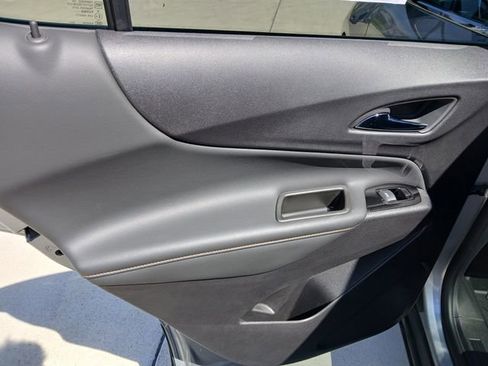Certified 2024 Chevrolet Equinox Premier AWD/4WD image 19