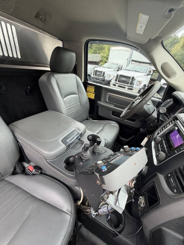 Used 2014 RAM 5500 Tradesman w/ Power Accessory Group AWD/4WD image 29