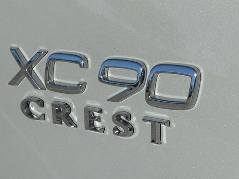 New 2026 Volvo XC90 B5 Ultra w/ Protection Package Premier image 9