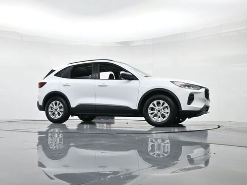 New 2026 Ford Escape Active image 31