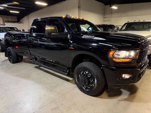 Used 2024 RAM 3500 Big Horn w/ Night Edition image 58