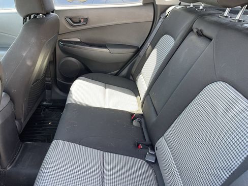Used 2020 Hyundai Kona SEL FWD image 8