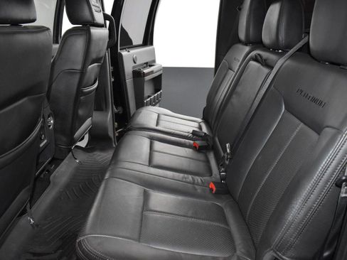 Used 2015 Ford F350 Platinum w/ Platinum Package image 29