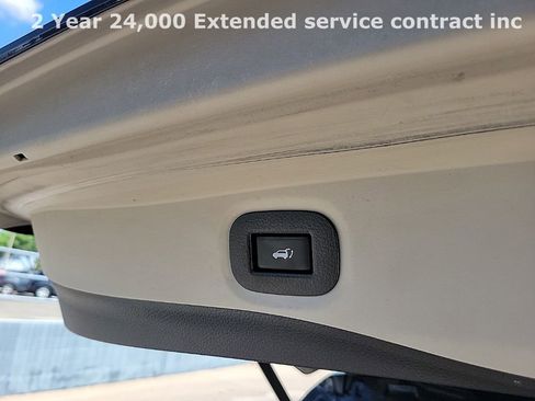 Used 2019 Nissan Rogue SV image 15