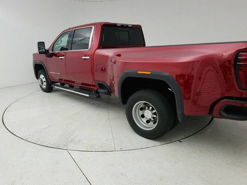 Used 2024 GMC Sierra 3500 Denali w/ Technology Package AWD/4WD image 17
