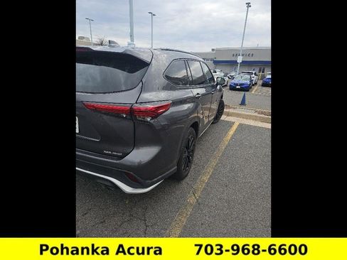 Used 2023 Toyota Highlander XSE image 7