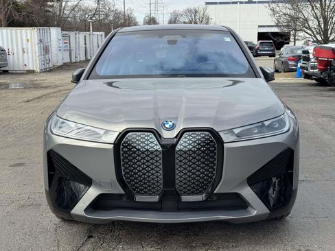 Certified 2023 BMW iX xDrive50 w/ Premium Package image 2