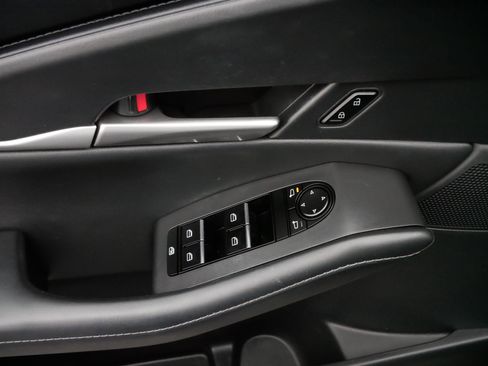 Used 2022 MAZDA CX-30 AWD 2.5 S w/ Select Package image 18