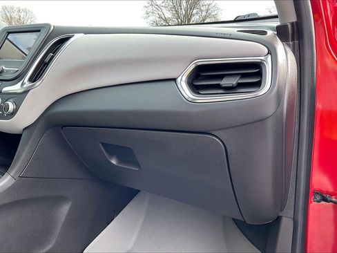 Used 2022 Chevrolet Equinox LT image 15