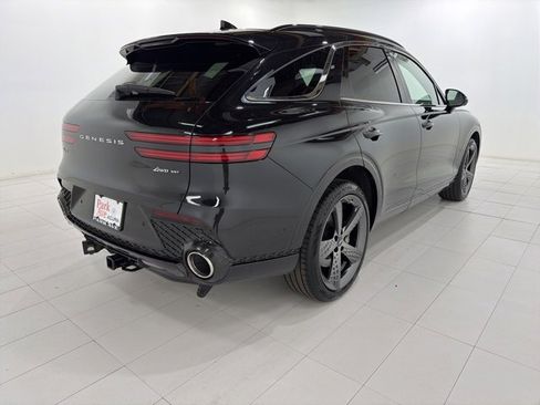 Used 2022 Genesis GV70 3.5T Sport w/ Sport Prestige Package image 5