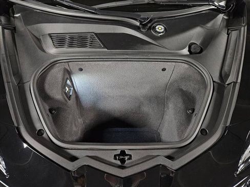 Used 2023 Chevrolet Corvette Stingray Premium Conv w/ Z51 Performance Package RWD image 18