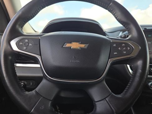 Used 2018 Chevrolet Traverse LT AWD/4WD image 34