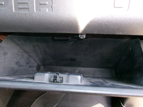 Used 2014 Ford F250 Lariat w/ Lariat Ultimate Package image 24