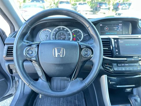 Used 2016 Honda Accord EX-L image 18