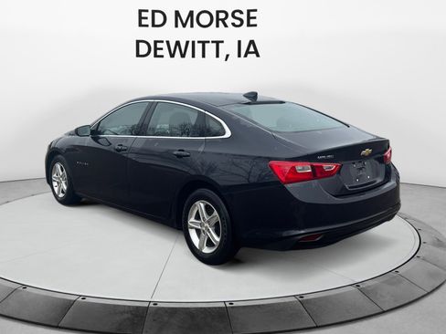 Used 2022 Chevrolet Malibu LS image 3