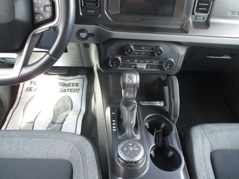 Used 2022 Ford Bronco Big Bend AWD/4WD image 35
