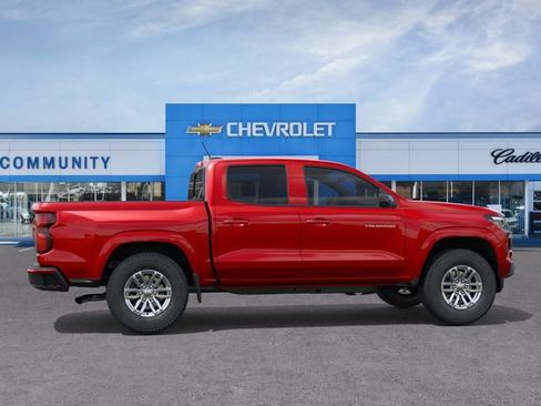 New 2026 Chevrolet Colorado LT w/ LT Convenience Package AWD/4WD image 7