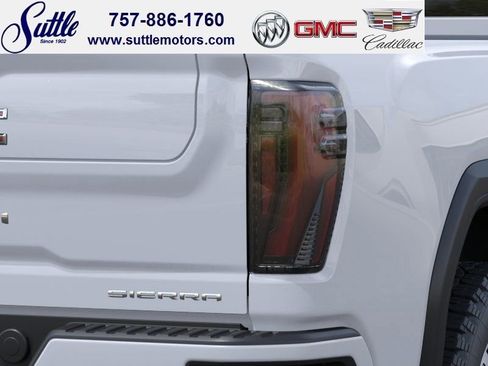 New 2026 GMC Sierra 2500 Denali w/ Denali Reserve Package AWD/4WD image 11