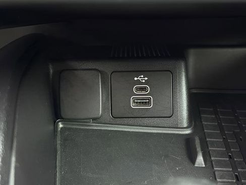 Used 2025 Ford Bronco Sport Outer Banks w/ Outer Banks Tech Package+ AWD/4WD image 14