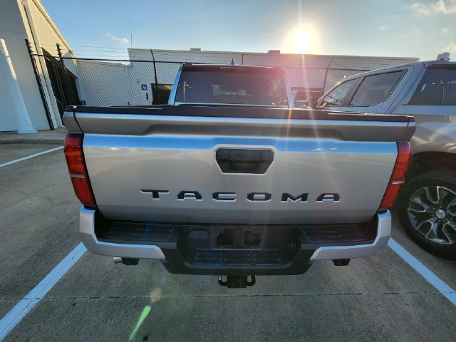 Used 2024 Toyota Tacoma SR5 RWD image 5