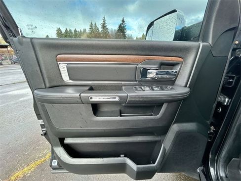 Used 2017 RAM 1500 Laramie w/ Convenience Group image 22