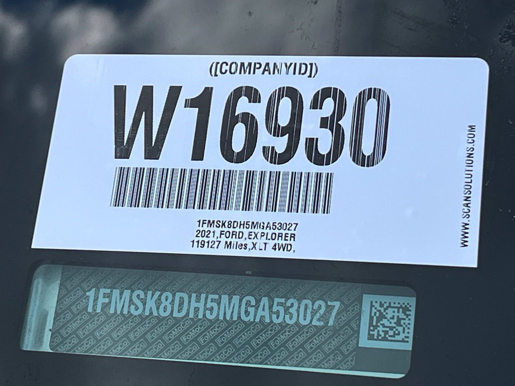 Used 2021 Ford Explorer XLT w/ Class III Trailer Tow Package AWD/4WD image 27