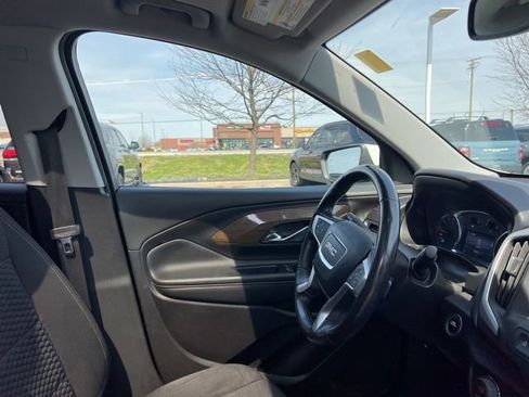 Used 2019 GMC Terrain SLE w/ Driver Convenience Package image 36