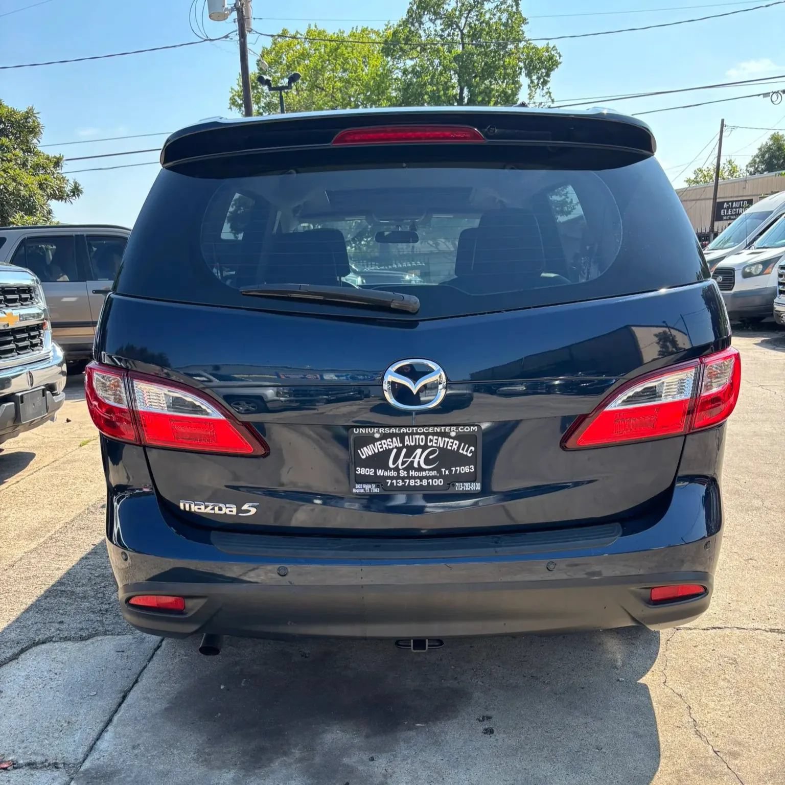 Used 2015 MAZDA MAZDA5 Grand Touring FWD image 5