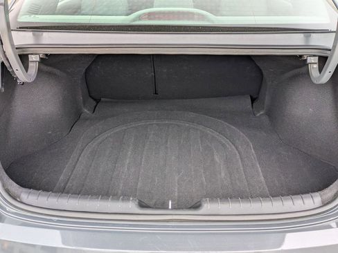 Used 2025 Hyundai Elantra SEL FWD image 26