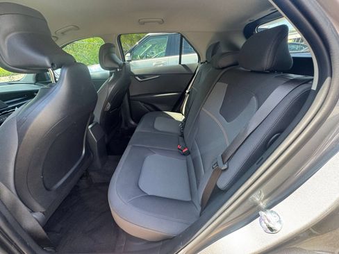 Used 2026 Kia Niro LX FWD image 23