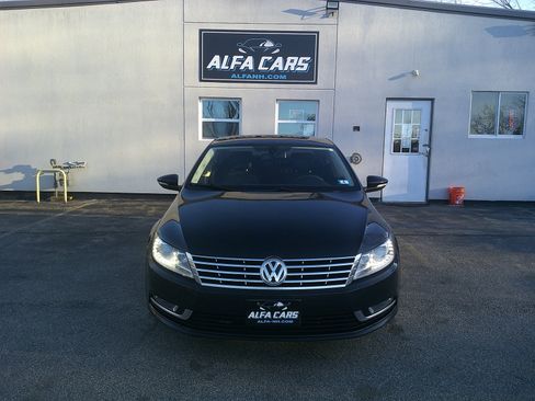 Used 2014 Volkswagen CC Sport image 2