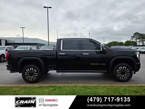 Used 2025 GMC Sierra 2500 Denali Ultimate w/ Max Trailering Package AWD/4WD image 8
