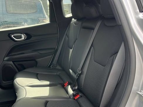 New 2026 Jeep Compass Latitude AWD/4WD image 19