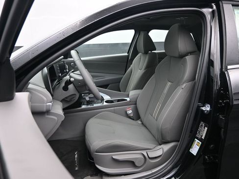 New 2026 Hyundai Elantra SEL Sport Premium FWD image 24