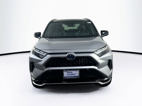 Used 2022 Toyota RAV4 XSE image 2