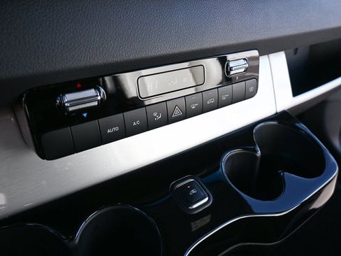 Used 2021 Mercedes-Benz Sprinter 2500 image 15