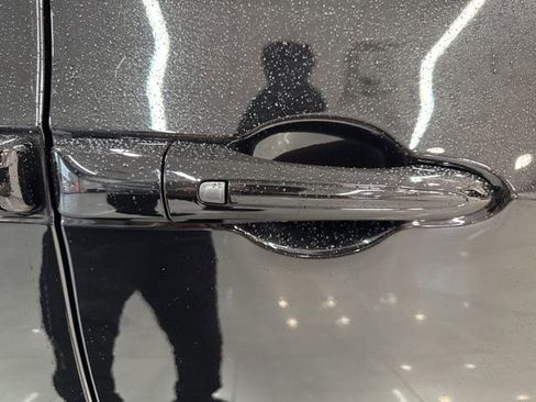 New 2026 Chrysler Pacifica Select w/ S Appearance Package image 19