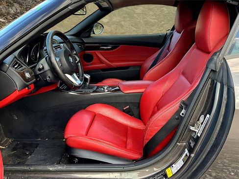 Used 2011 BMW Z4 sDrive30i w/ Premium Pkg image 18