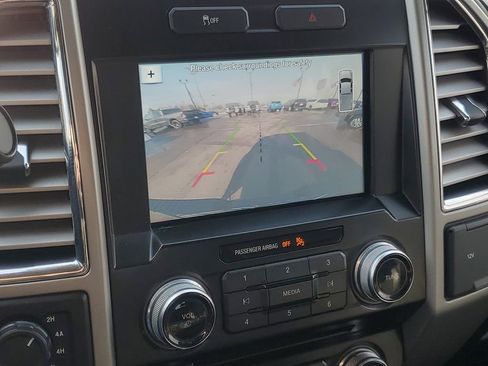 Used 2016 Ford F150 Lariat w/ Equipment Group 501A Mid image 25