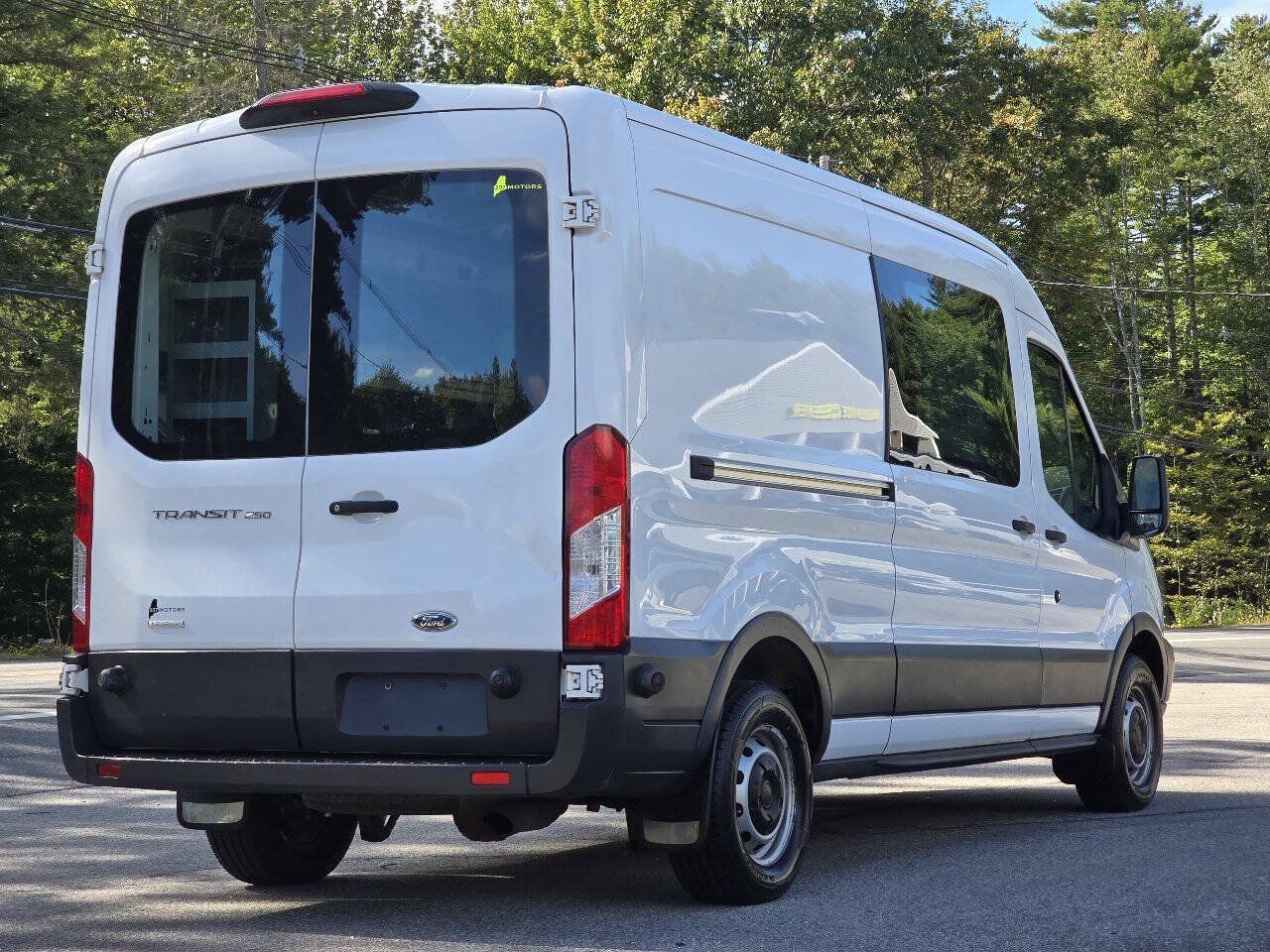 Used 2018 Ford Transit 250 148 Medium Roof RWD image 6