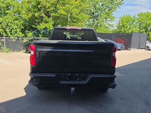 Used 2021 Chevrolet Silverado 1500 Custom w/ Rally Edition AWD/4WD image 4