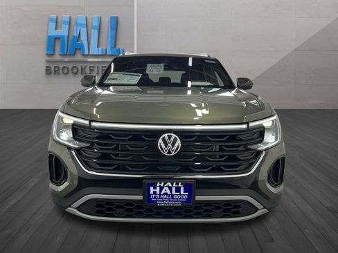 New 2026 Volkswagen Atlas Cross Sport SEL image 8